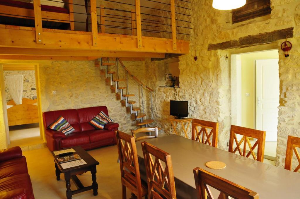 Gites Du Domaine Des Dames Vallon-Pont-dʼArc Oda fotoğraf